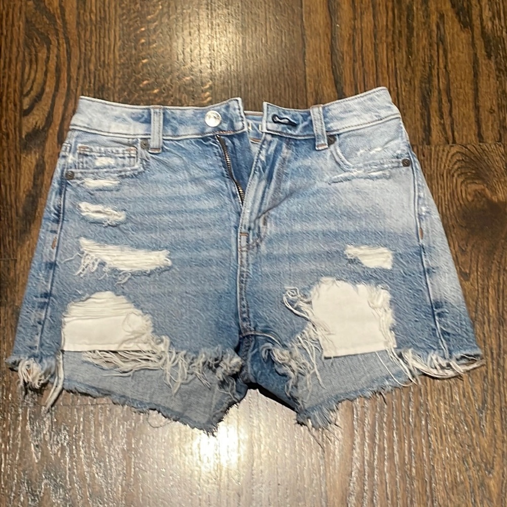 American Eagle Mom short size 000